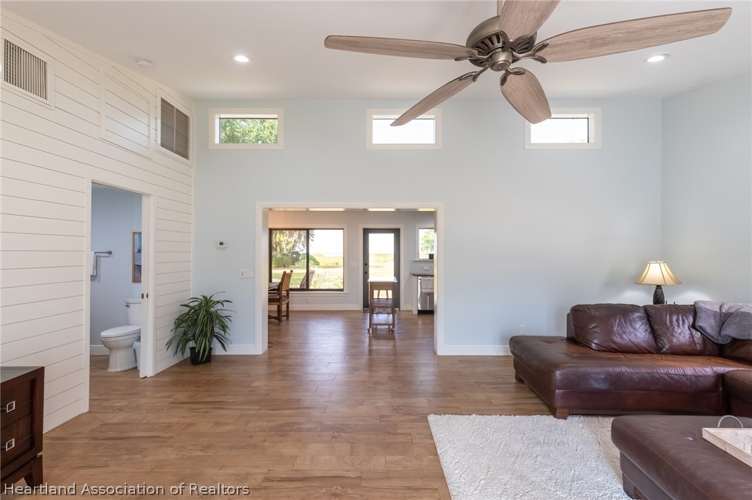 102 Squirrel Point Lorida, FL 33857 - Photo 13 of 47