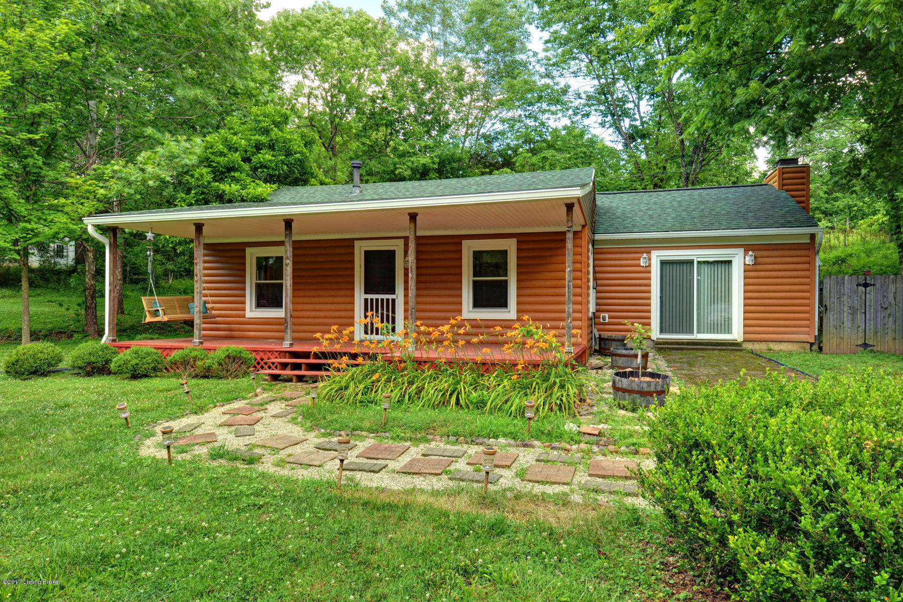 4503 Chenoweth Run Road Louisville, KY 40299 - Photo 3 of 35 chenoweth run by CWD 003