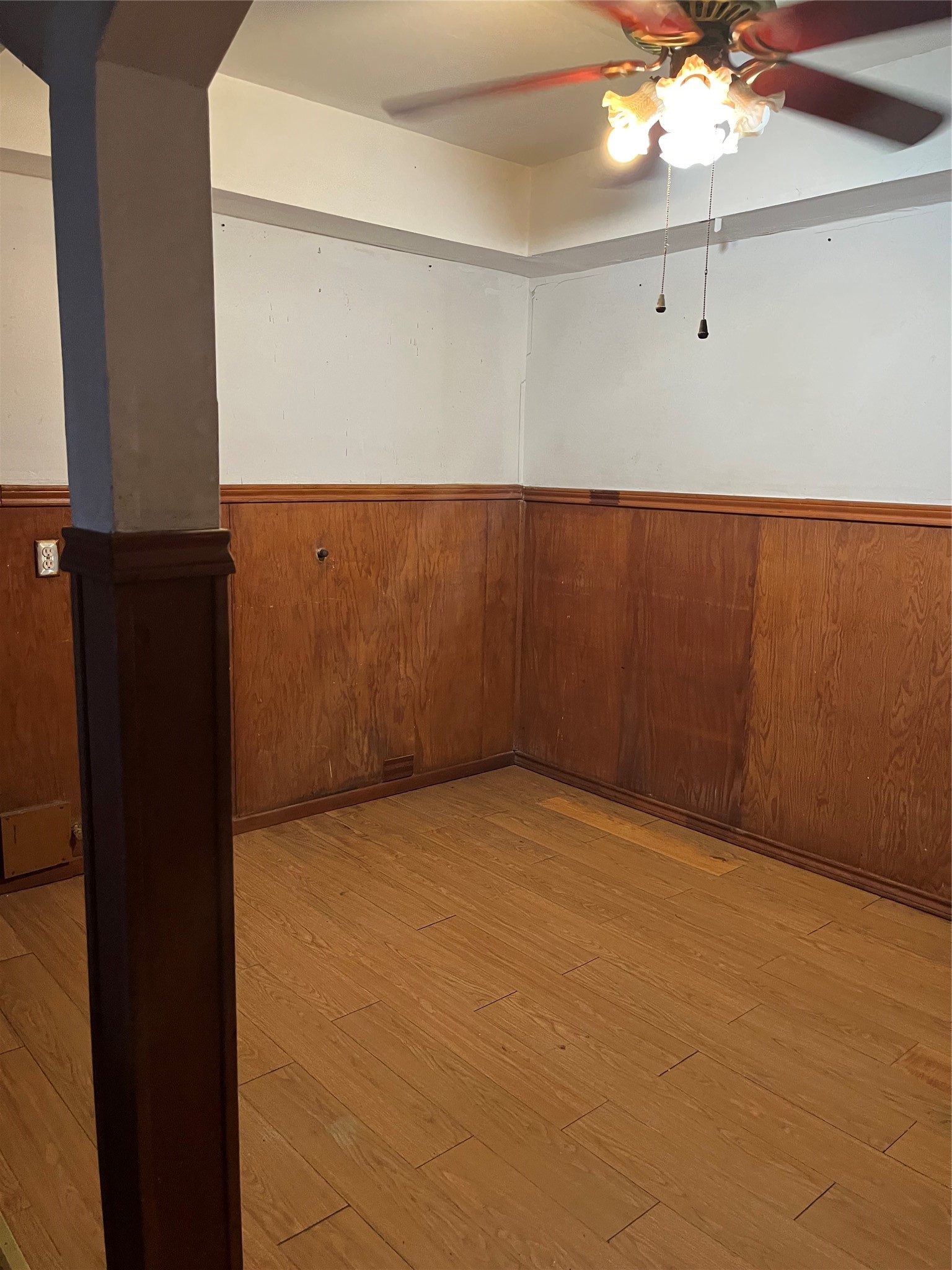 841 Rouse Street Houston, TX 77020 - Photo 4 of 25 Gallery Image 4