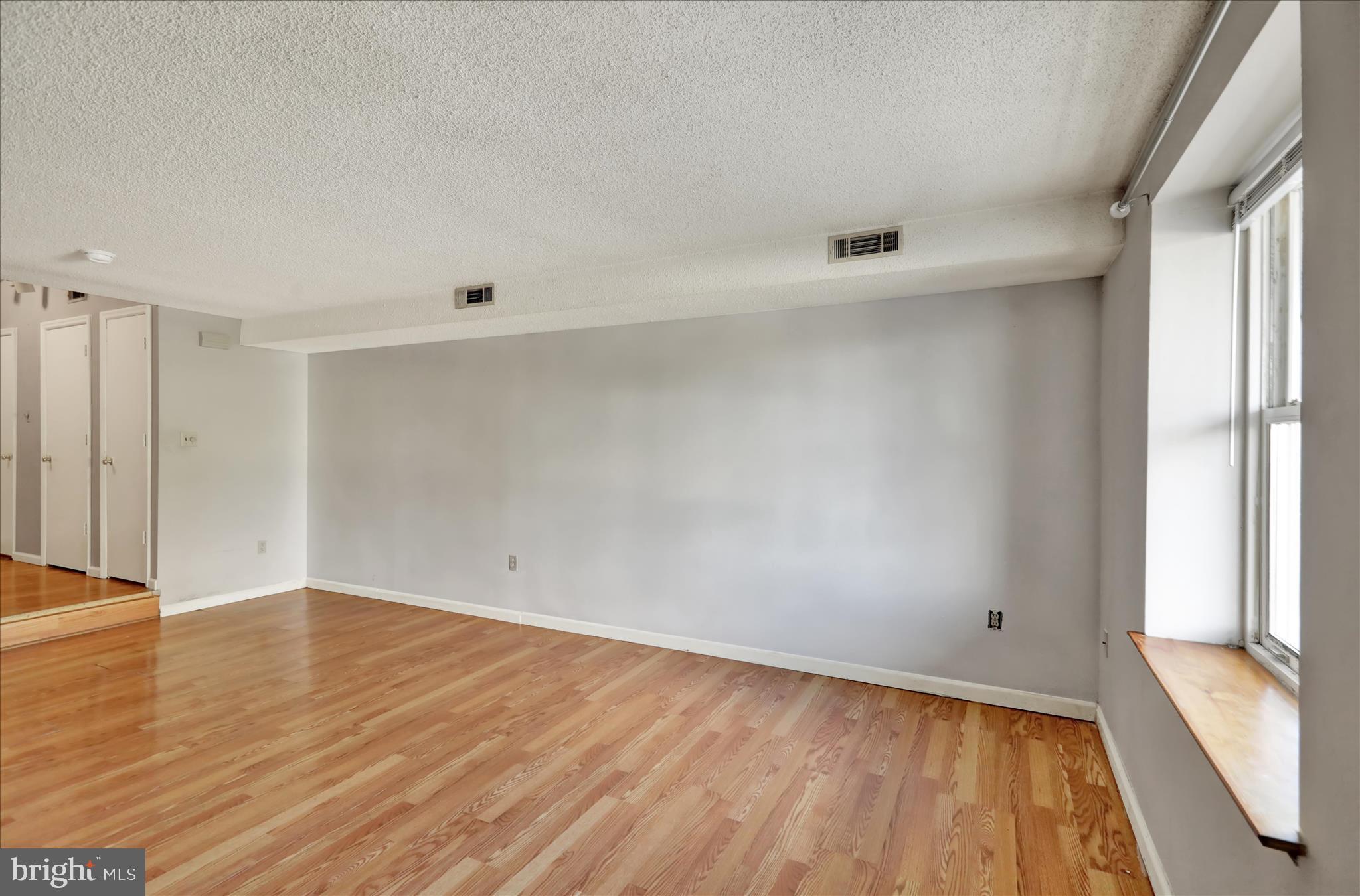 709 Hill Road, Unit 3 Wernersville, PA 19565 - Photo 7 of 14 360_5517