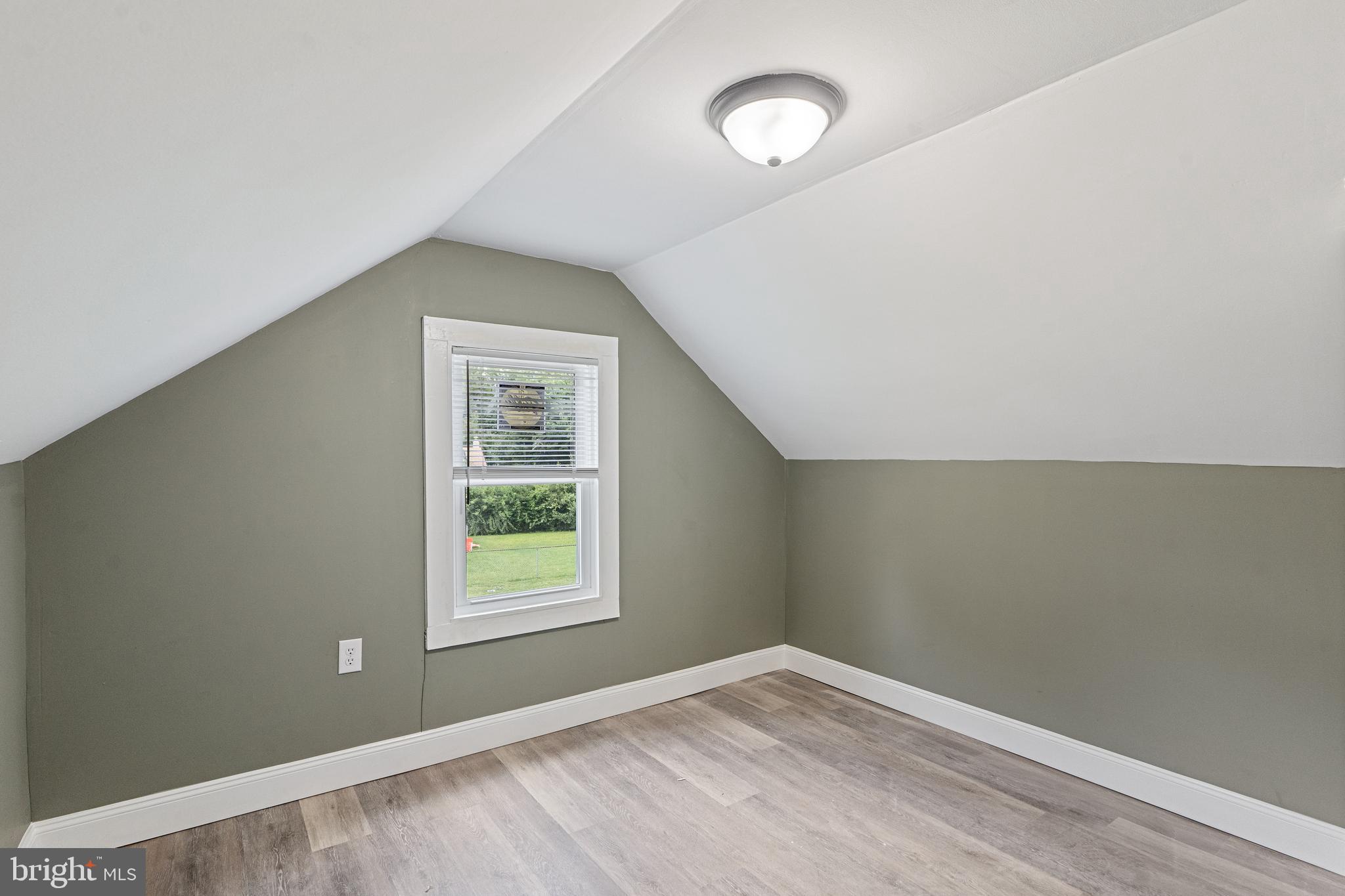 22 Davis Avenue Salem, NJ 08079 - Photo 16 of 25 an empty room with windows