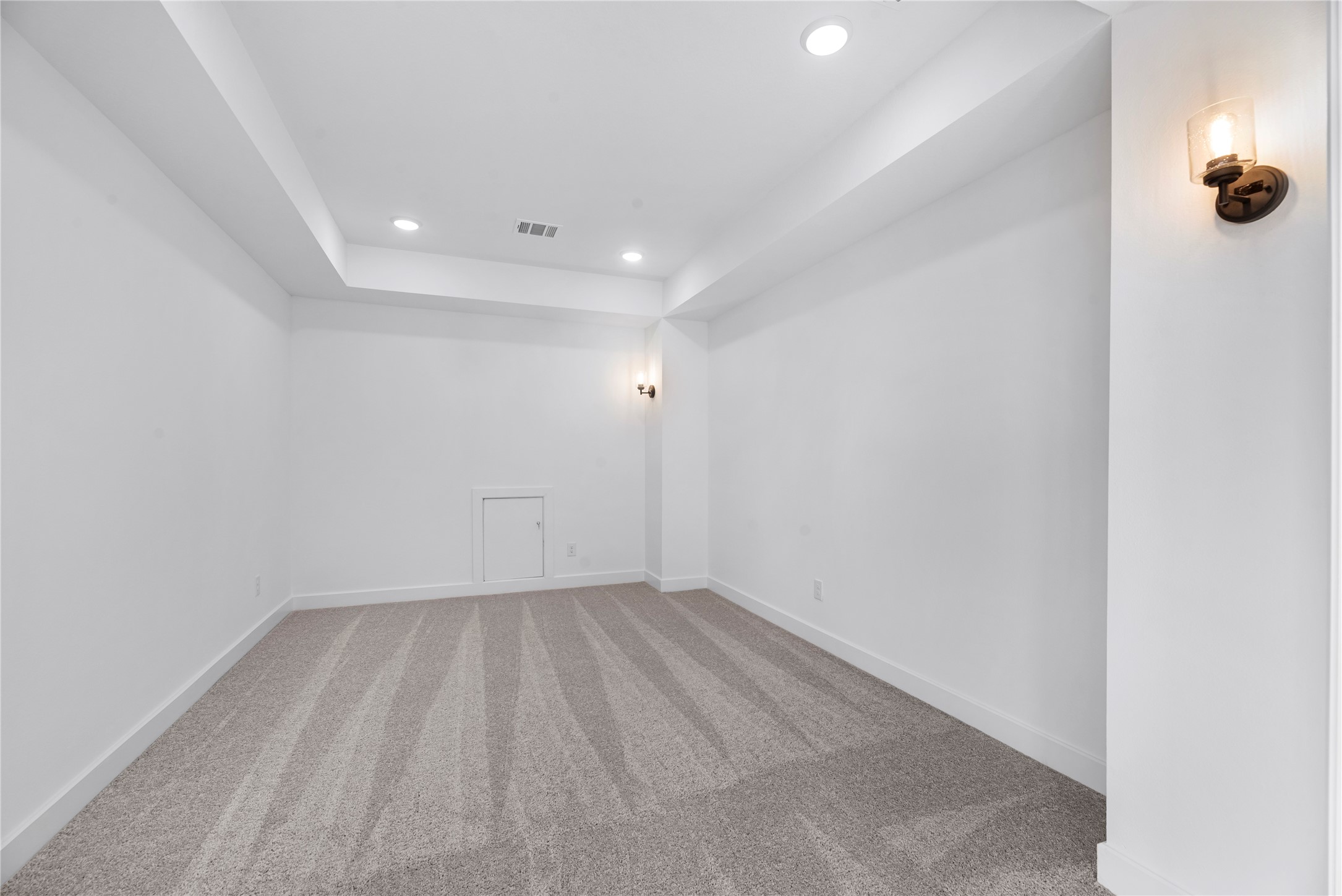 5023 Nesbit Path Rosenberg, TX 77471 - Photo 18 of 22 Representative image. Features, specifications, selections and colors may vary.