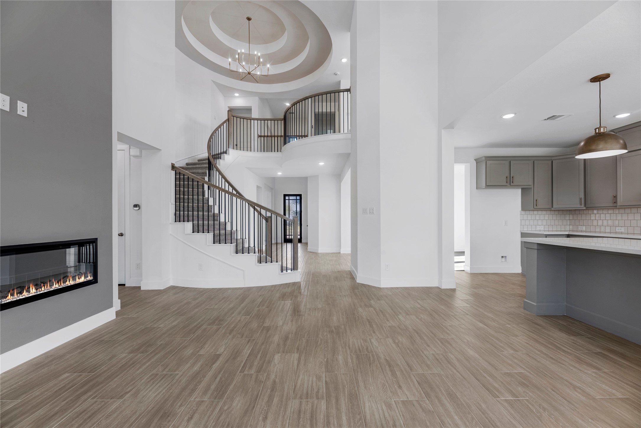 5023 Nesbit Path Rosenberg, TX 77471 - Photo 10 of 22 Representative image. Features, specifications, selections and colors may vary.