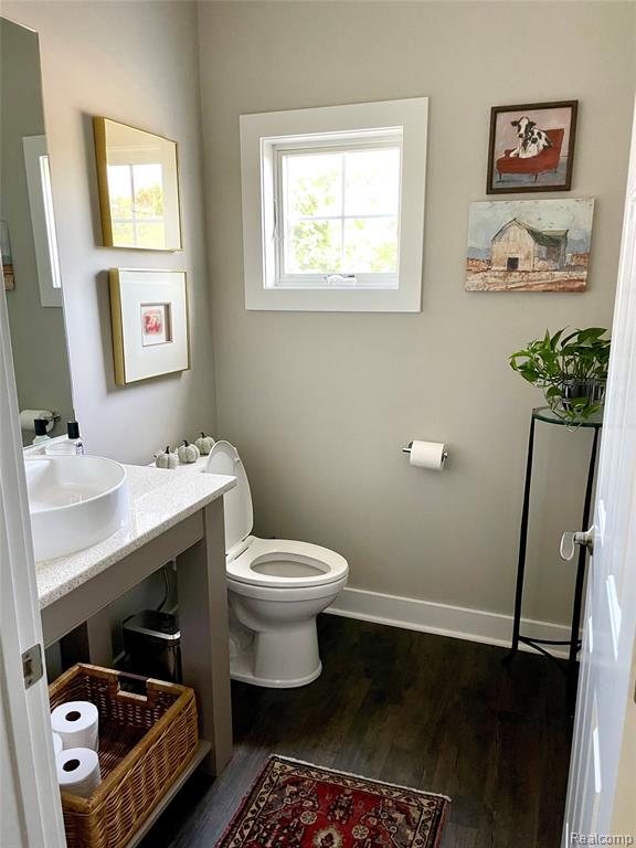 352 West Grand River Road East Lansing, MI 48823 - Photo 7 of 15