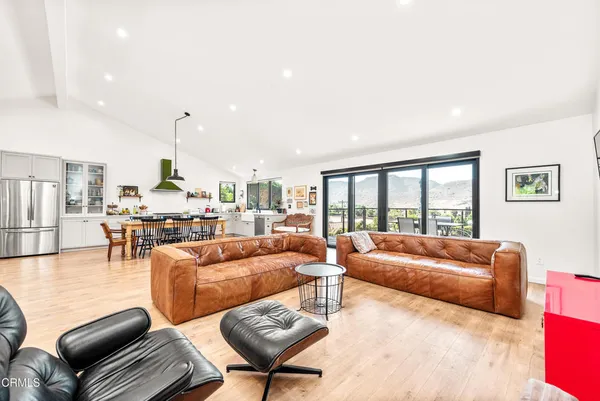 $1,900,000 | 2474 Barbara Drive, Camarillo, CA 93012