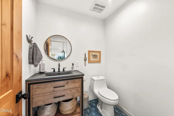 $1,900,000 | 2474 Barbara Drive, Camarillo, CA 93012