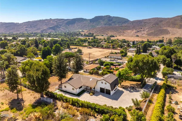 $1,900,000 | 2474 Barbara Drive, Camarillo, CA 93012
