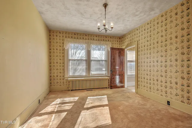 $229,000 | 724 Park Street, Bristol, VA 24201