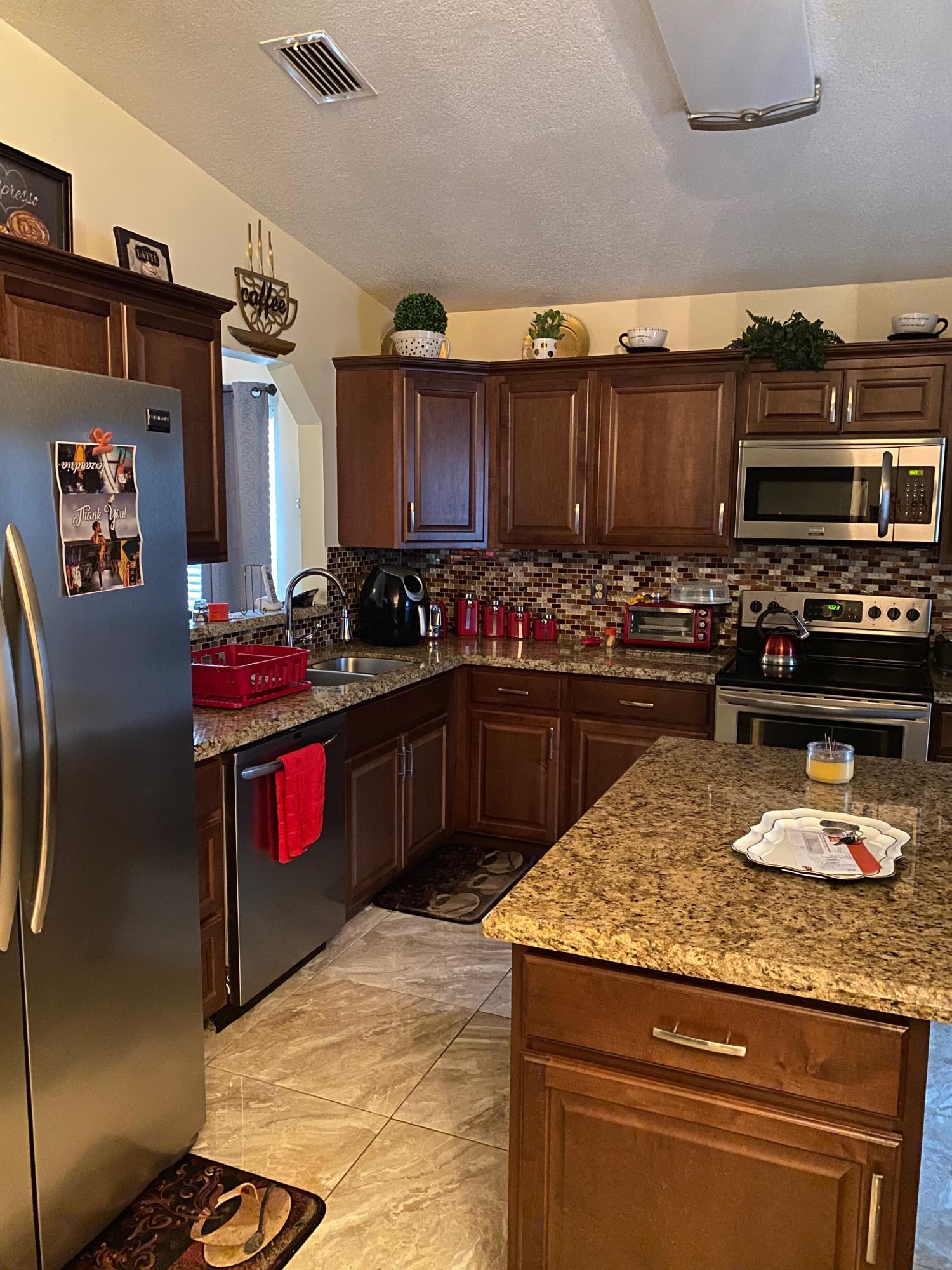 1041 West 10th Street Riviera Beach, FL 33404 - Photo 14 of 14 Kitchen