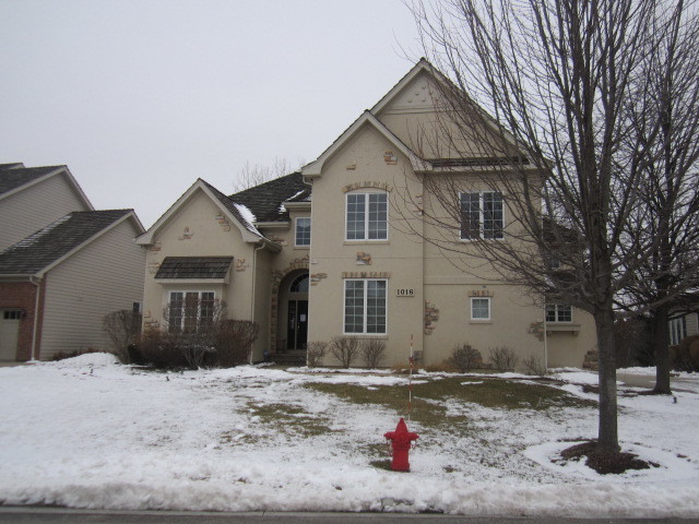 1016 Ridgeview Drive Inverness, IL 60010 - Photo 2 of 9