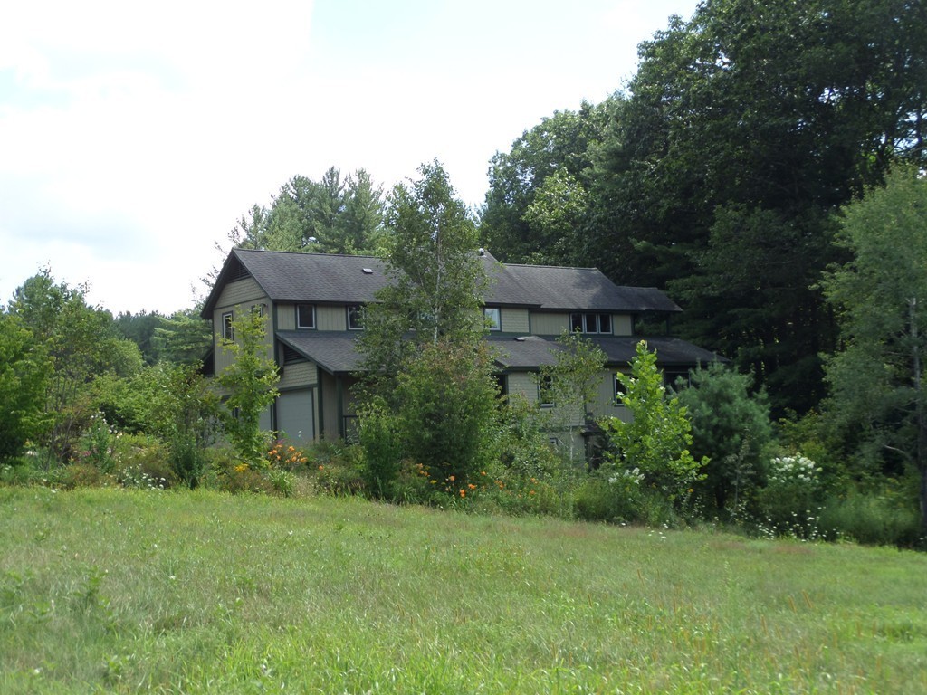 15 Montgomery Road Huntington, MA 01050 - Photo 3 of 30