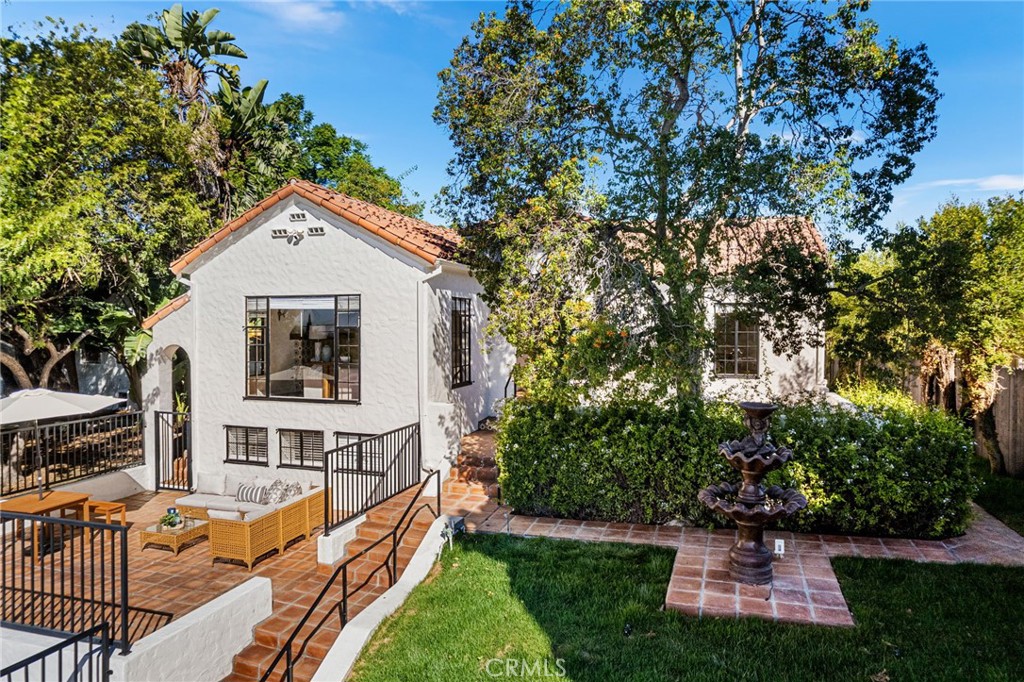 1201 Montecito Drive Montecito Heights, CA 90031 - Photo 53 of 71 a view of a house with backyard and sitting area