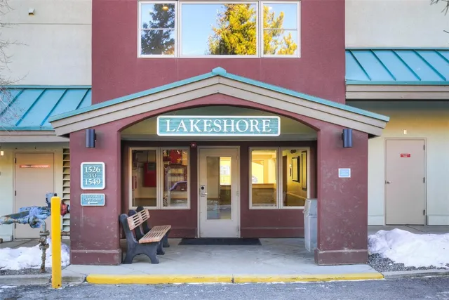 a view of an entrance of the building