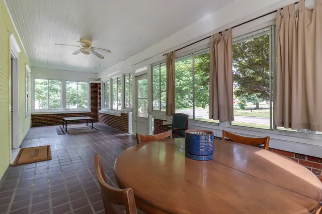 $215,000 | 106 West Boundary Street, Stanford, IL 61774