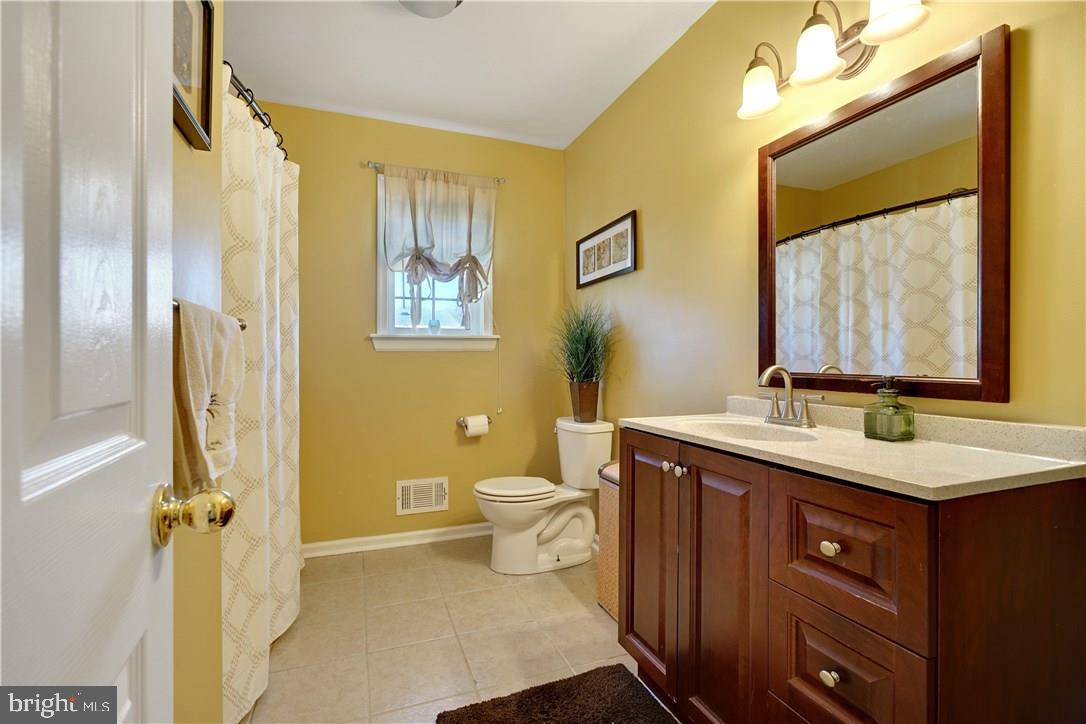 100 Ahoy Road Manahawkin, NJ 08050 - Photo 40 of 56