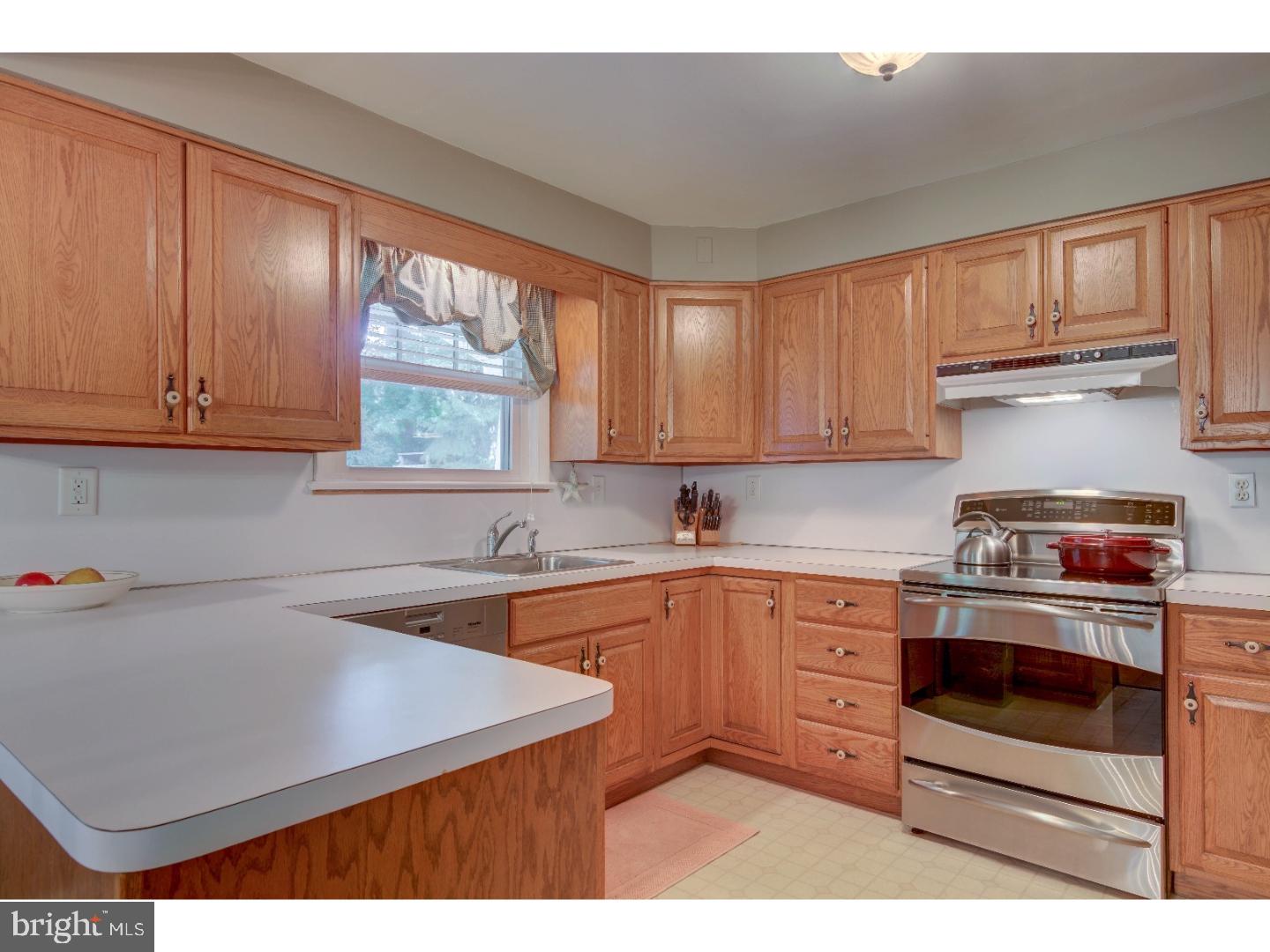 12 Wynmoor Road Media, PA 19063 - Photo 3 of 21 Kitchen