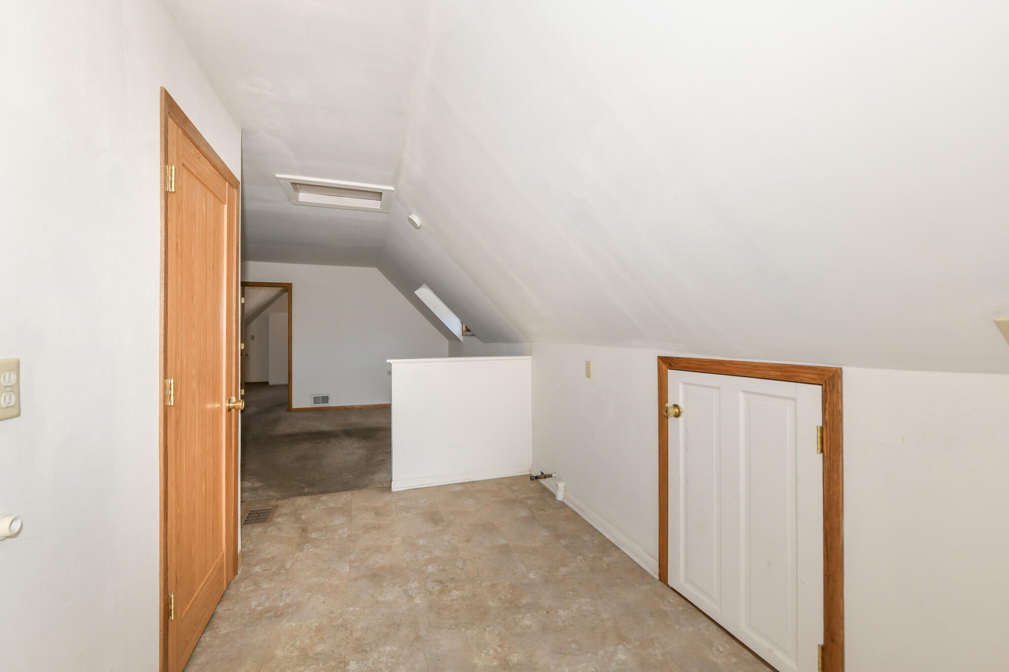 6919 West Blue Mound Road Wauwatosa, WI 53213 - Photo 19 of 39 HEN_0873