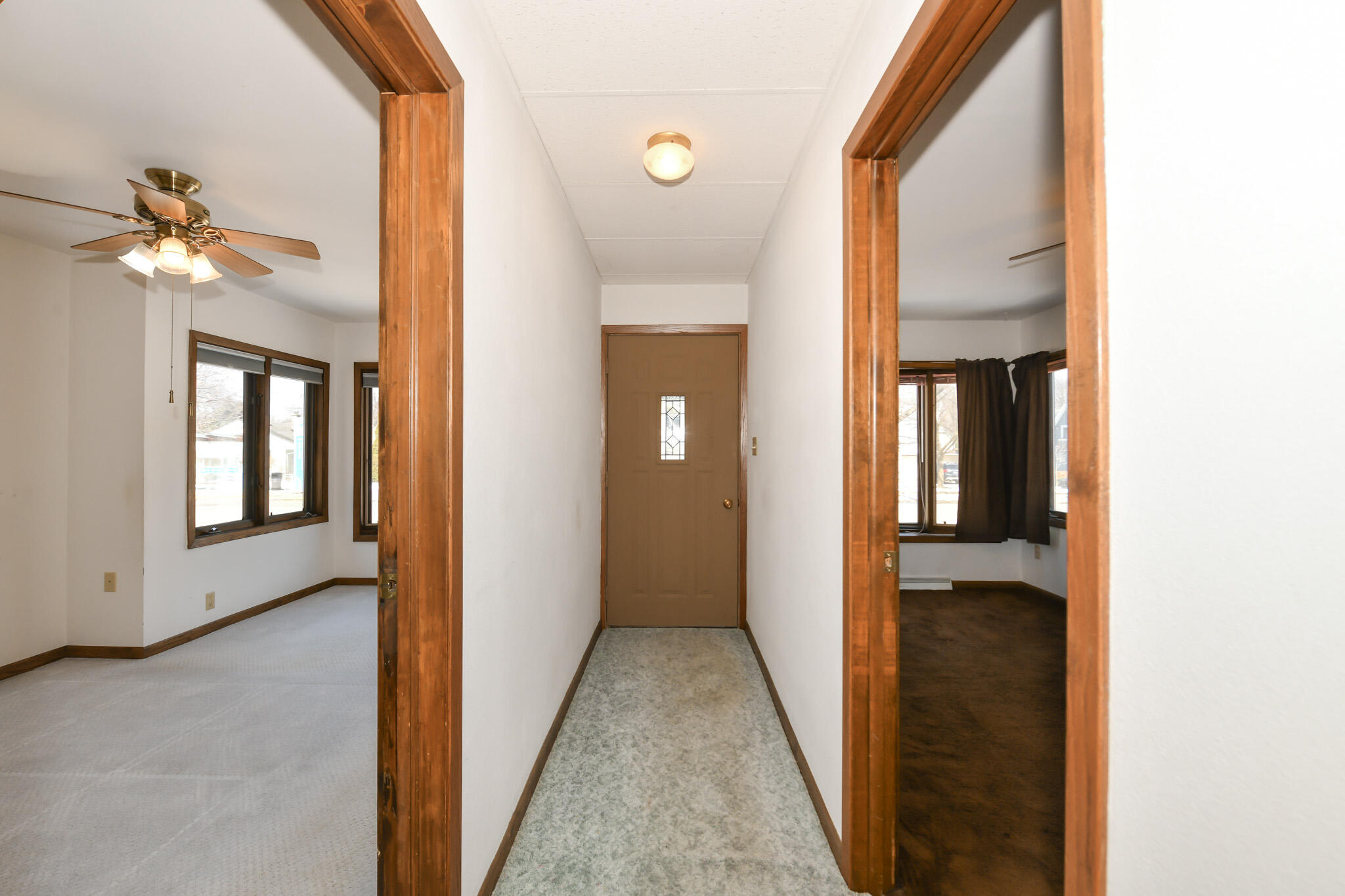 6919 West Blue Mound Road Wauwatosa, WI 53213 - Photo 2 of 39 HEN_0854