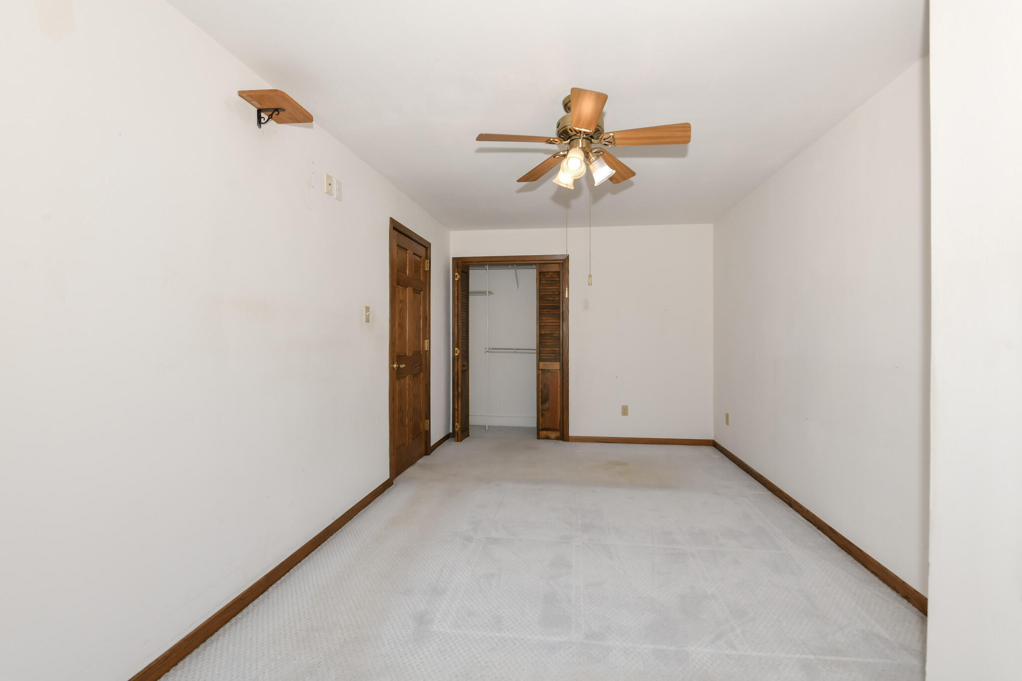 6919 West Blue Mound Road Wauwatosa, WI 53213 - Photo 4 of 39 HEN_0856