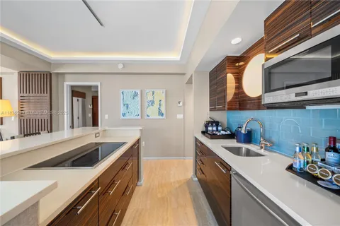 $1,574,900 | 551 North Fort Lauderdale Beach Boulevard, Unit R201, Fort Lauderdale, FL 33304