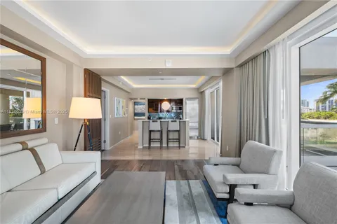 $1,574,900 | 551 North Fort Lauderdale Beach Boulevard, Unit R201, Fort Lauderdale, FL 33304