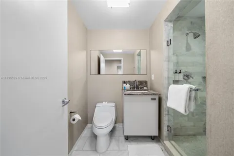 $1,574,900 | 551 North Fort Lauderdale Beach Boulevard, Unit R201, Fort Lauderdale, FL 33304