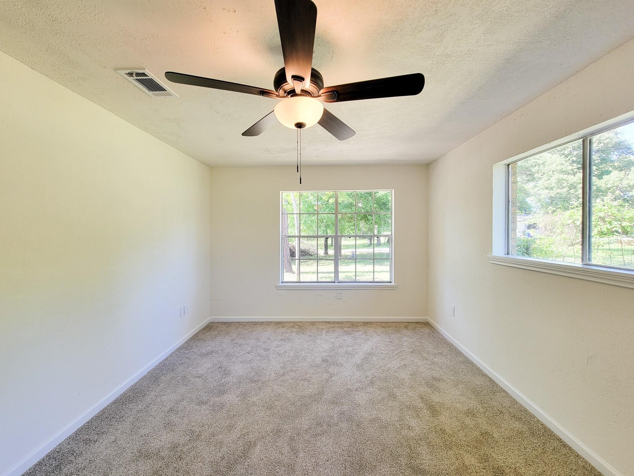 6 Sowell Lane Huntsville, TX 77320 - Photo 16 of 38