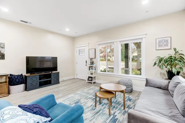 $575,000 | 555 A Street, Lincoln, CA 95648