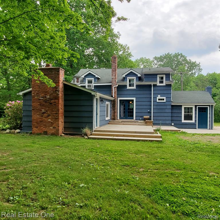 249 West Buell Road Oakland, MI 48363 - Photo 2 of 72