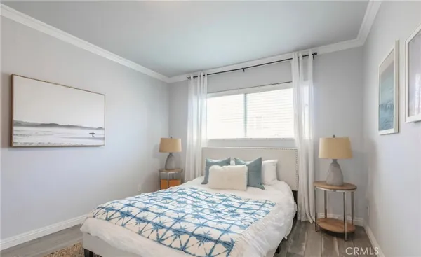 $2,895 | 1950 Cloverfield Boulevard, Unit 15, Santa Monica, CA 90404