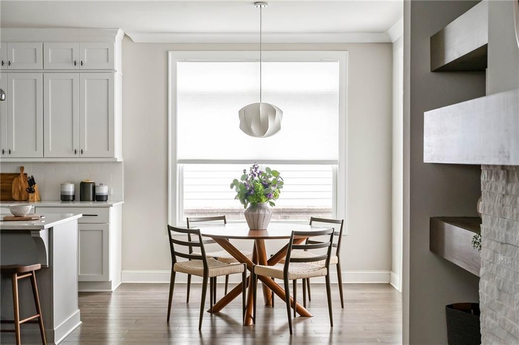 550 Central Park Overlook Alpharetta, GA 30004 - Photo 11 of 51 a dining room with furniture and window