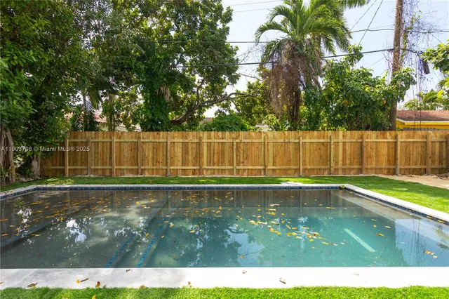 $8,500 | 2360 Southwest 12th Street, Miami, FL 33135