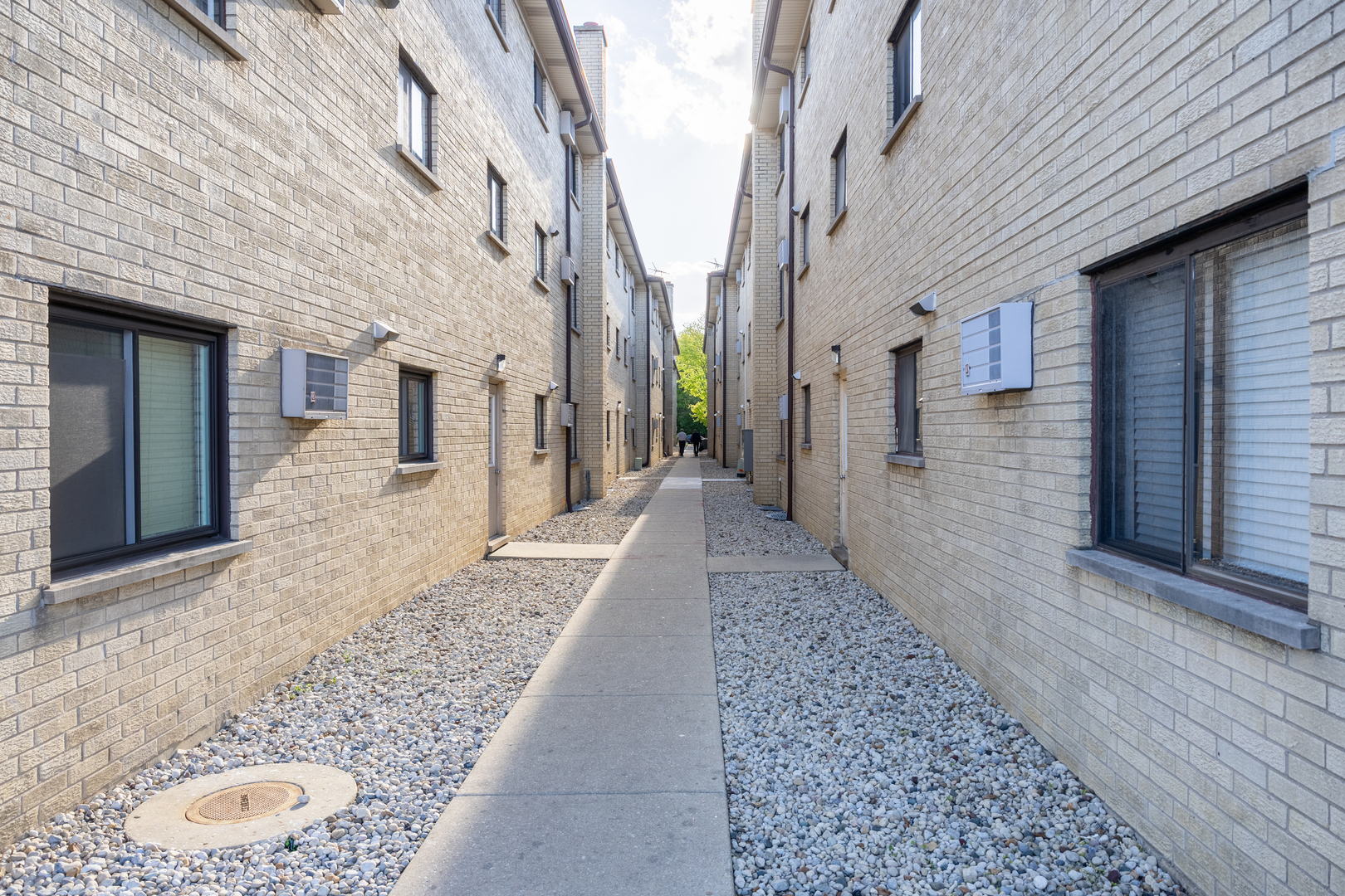 5155 North East River Road, Unit 215E Chicago, IL 60656 - Photo 22 of 22 Gallery Image 22