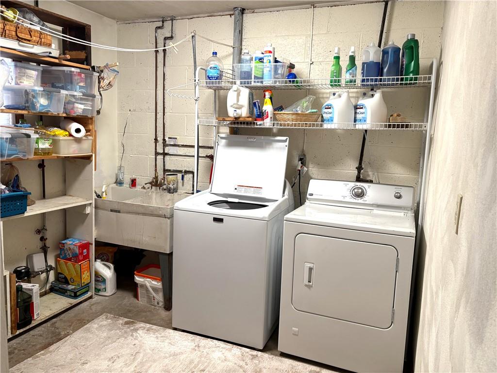 5719 Halchess Street Pittsburgh, PA 15207 - Photo 22 of 25 a room with storage and utility