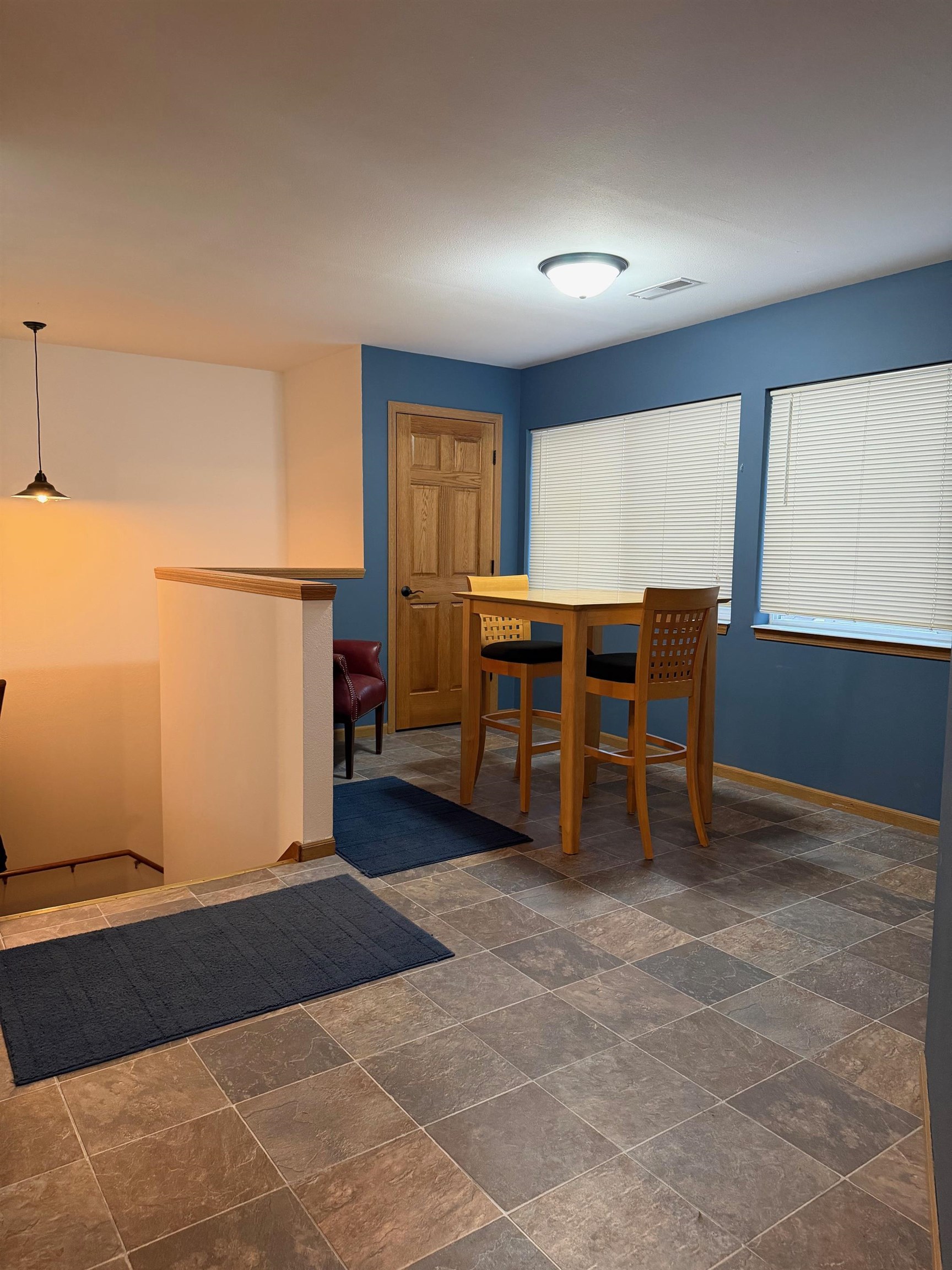 611 Reena Avenue Fort Atkinson, WI 53538 - Photo 4 of 25