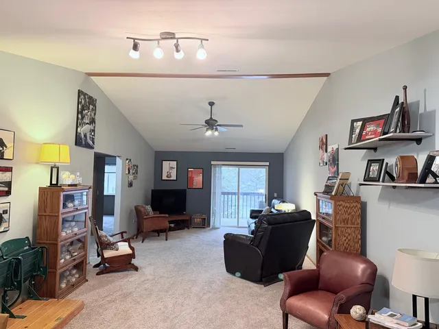 $219,900 | 611 Reena Avenue, Fort Atkinson, WI 53538