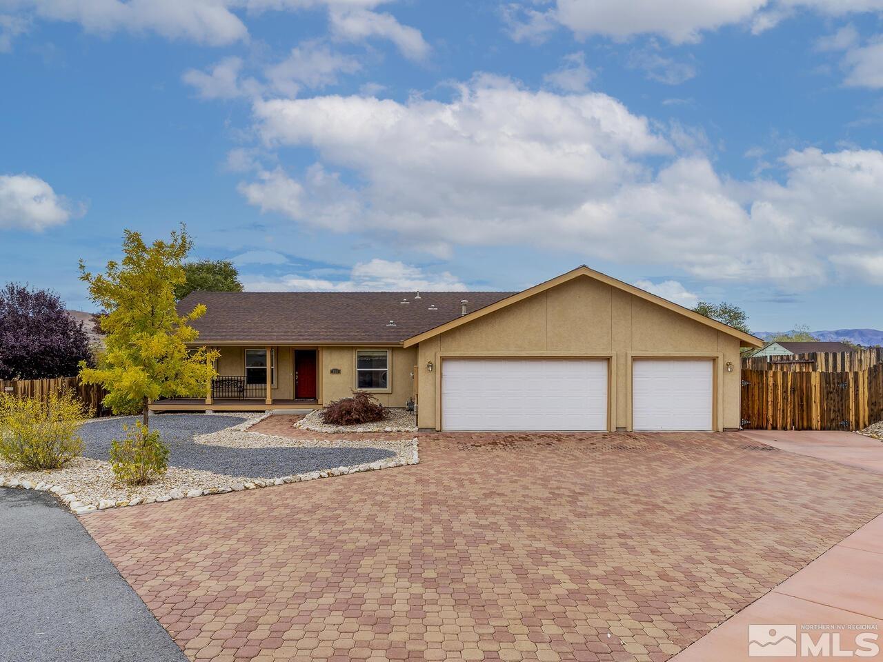 160 Hoge Road Reno, NV 89506 - Photo 2 of 19 a view of house with outdoor space and garden