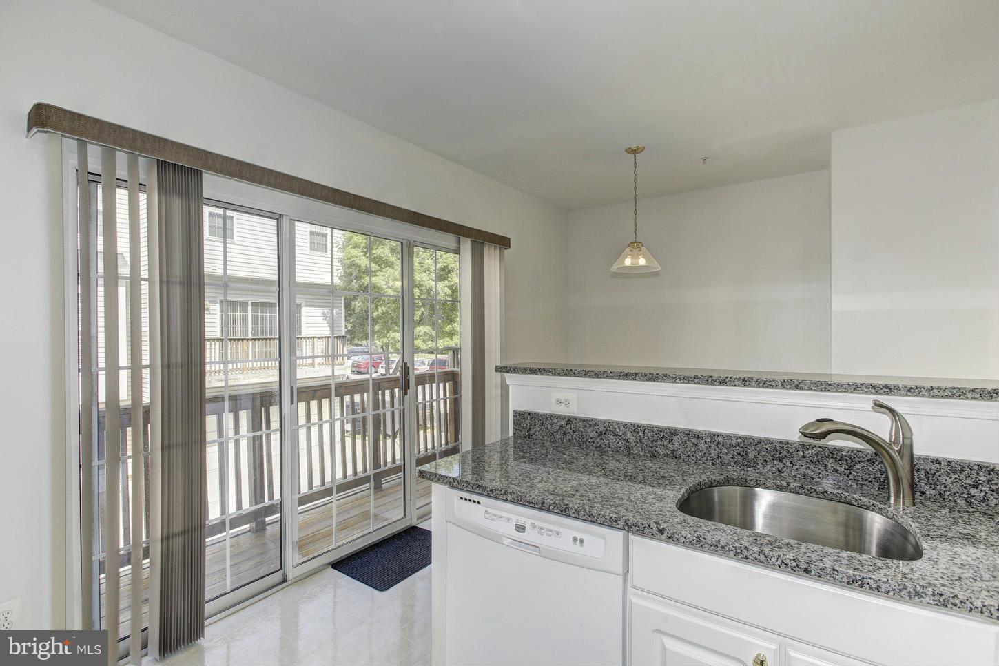 115 Rabbit Chase Drive Laurel, MD 20724 - Photo 5 of 16 Kitchen