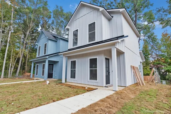 a house view with a outdoor space
