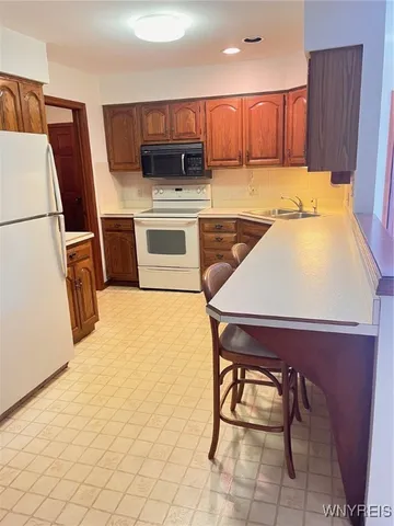 $275,000 | 5861 Goodrich Road, Unit 5A, Clarence, NY 14032