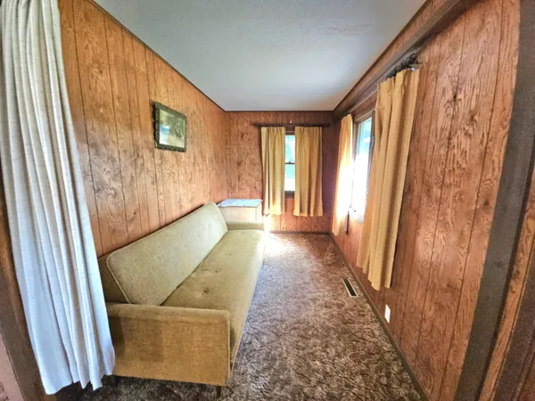 $279,000 | 920 East Evergreen Street, Isle, MN 56342