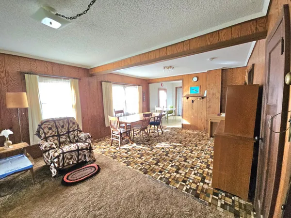 $279,000 | 920 East Evergreen Street, Isle, MN 56342