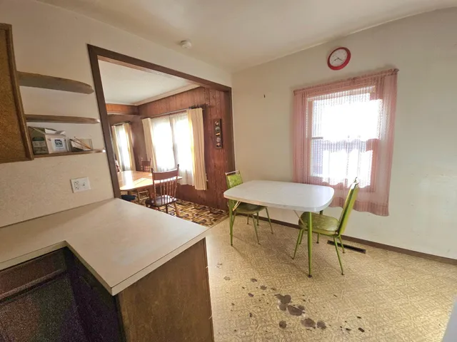 $299,000 | 920 East Evergreen Street, Isle, MN 56342