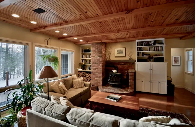 $1,250,000 | 73 Middlegate Lane, New Portland, ME 04961