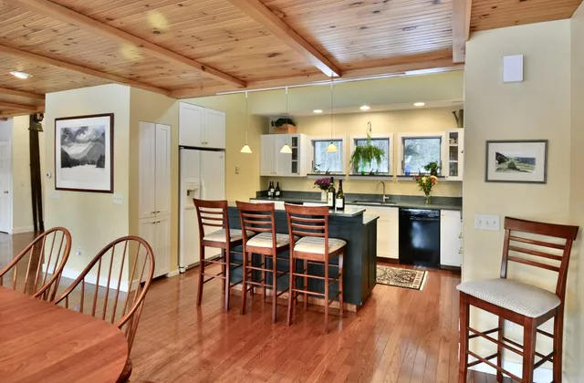 $1,250,000 | 73 Middlegate Lane, New Portland, ME 04961