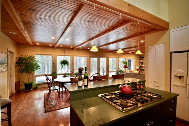 $1,250,000 | 73 Middlegate Lane, New Portland, ME 04961