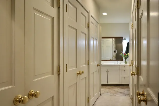 $1,250,000 | 73 Middlegate Lane, New Portland, ME 04961