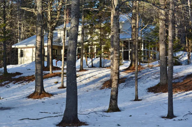 $1,250,000 | 73 Middlegate Lane, New Portland, ME 04961