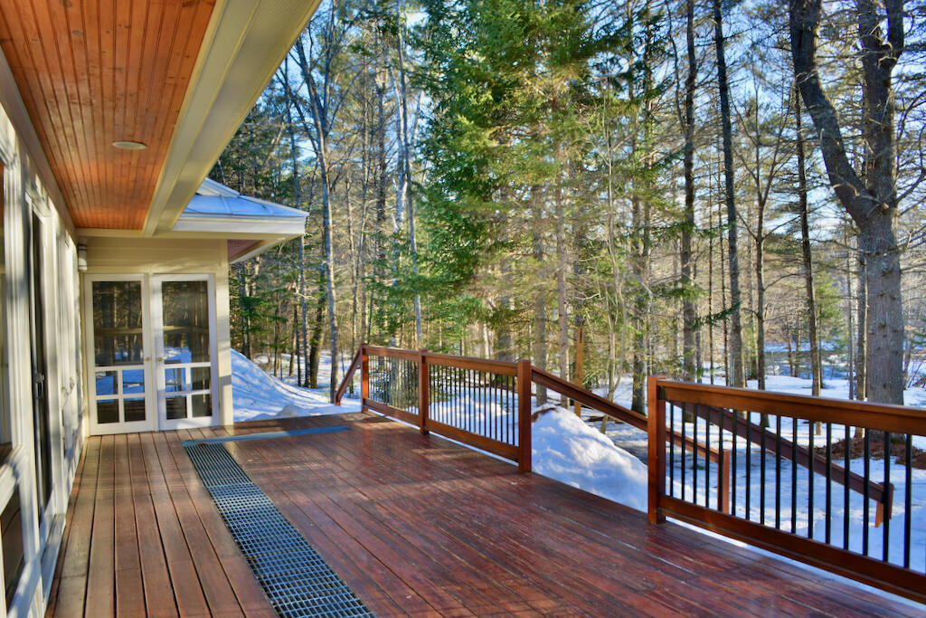 73 Middlegate Lane New Portland, ME 04961 - Photo 7 of 54 DSC_0023