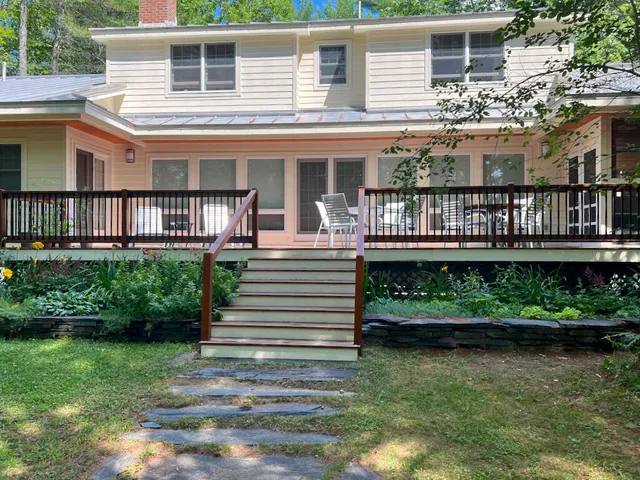 $1,250,000 | 73 Middlegate Lane, New Portland, ME 04961